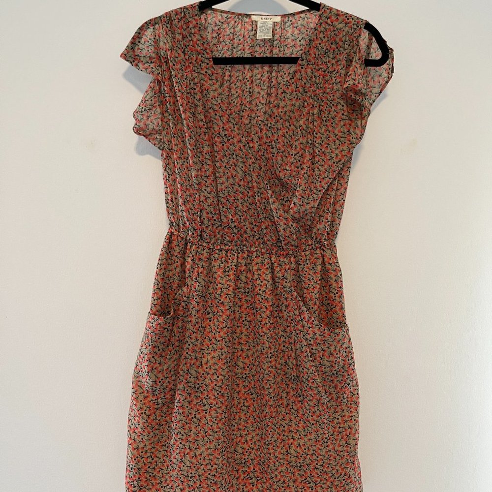 Esley Floral dress, size small